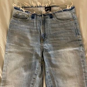 Distressed raw hem frayed urban outfitter BDG jeans size 25.